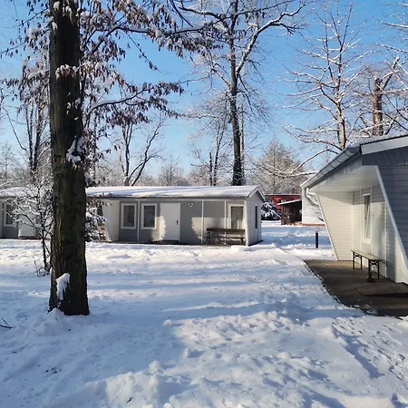 Kamp alanı Knaus Campingpark *